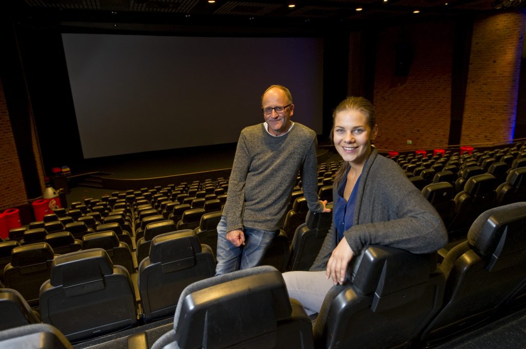 Bilde av festivalsjefen og programsjefen i Barnefilmfestivalen