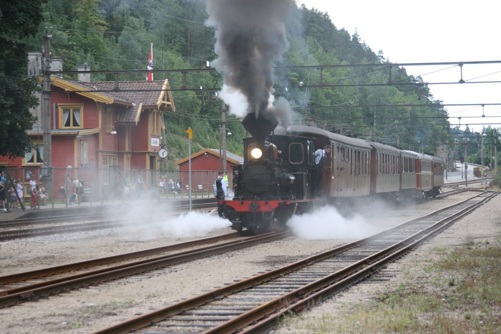 På Setesdalsbanen kan du kjøre over 100 år gamle lokomotiver | Foto: Eirik Remo