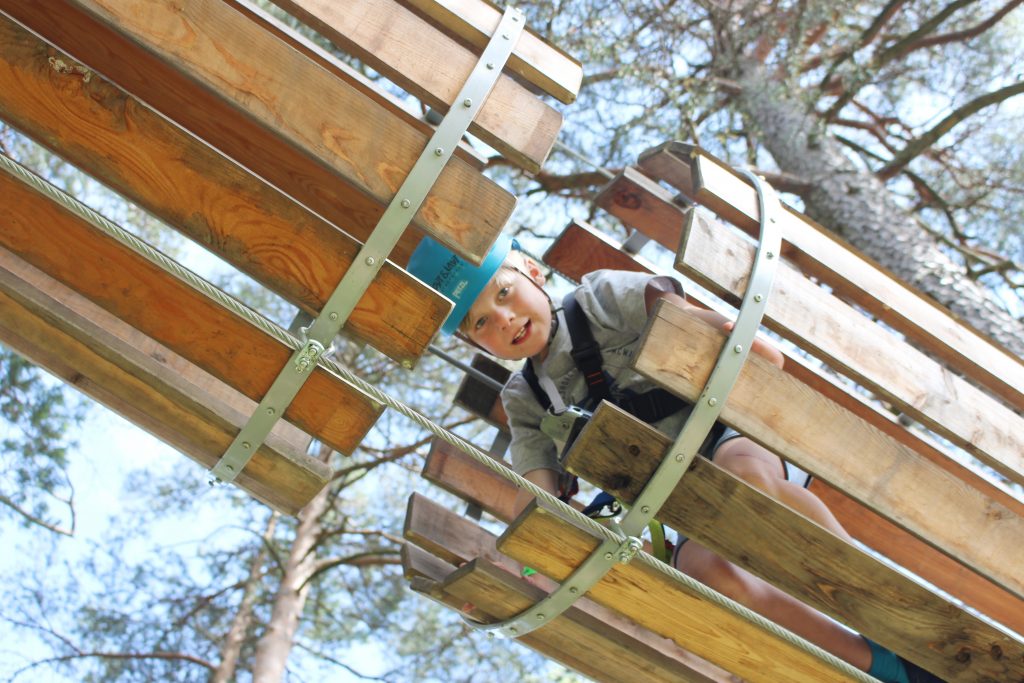 HoytLavt-Klatrepark-Kristiansand-hinder