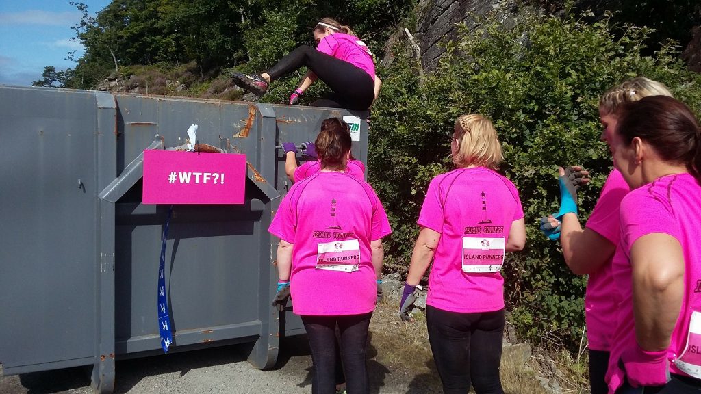 Hinderløp Dirty Girls Mud Run Kristiansand