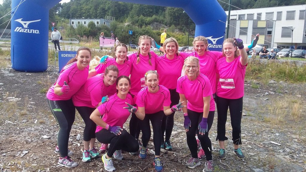 Dirty Girls Mud Run Kristiansand 2017 Island Runners