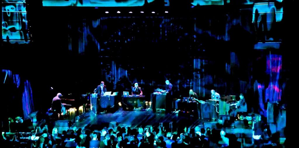 John Tilbury, Erik Honoré, David Sylvian, Jan Bang, Eivind Aarset, Philip Jeck, Arve Henriksen under Konserten "Plight & Premonition" Punkt 2011. Foto: Punkt Festivalen.
