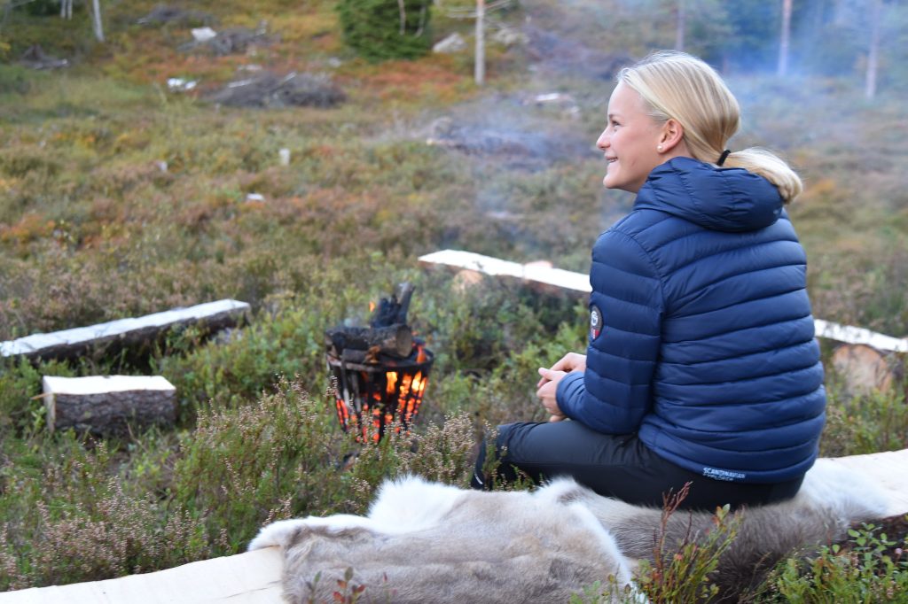 Tenn et bål, se på stjernene og nyt naturen. Foto Elisabeth Høibo©Visit Sørlandet